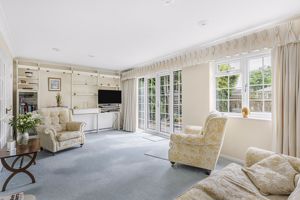 Photo 15- click for photo gallery